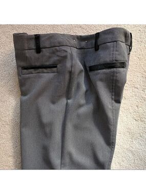 𝅺WORTHINGTON Lightweight Gray Tweed Ankle Trousers.